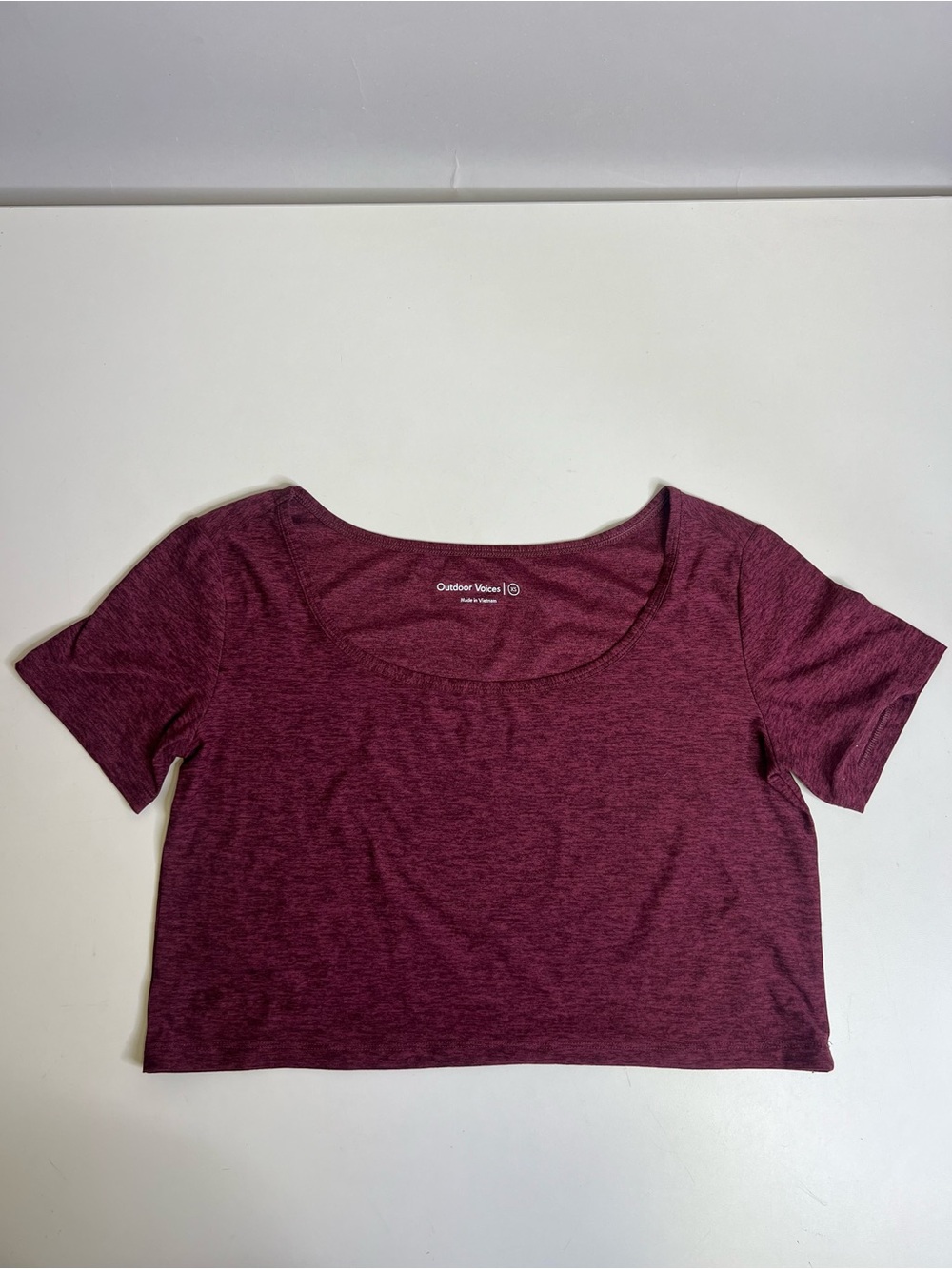 Outdoor Voices Scoop Neck Crop Top Color: Burgundy Heather - Size XS
